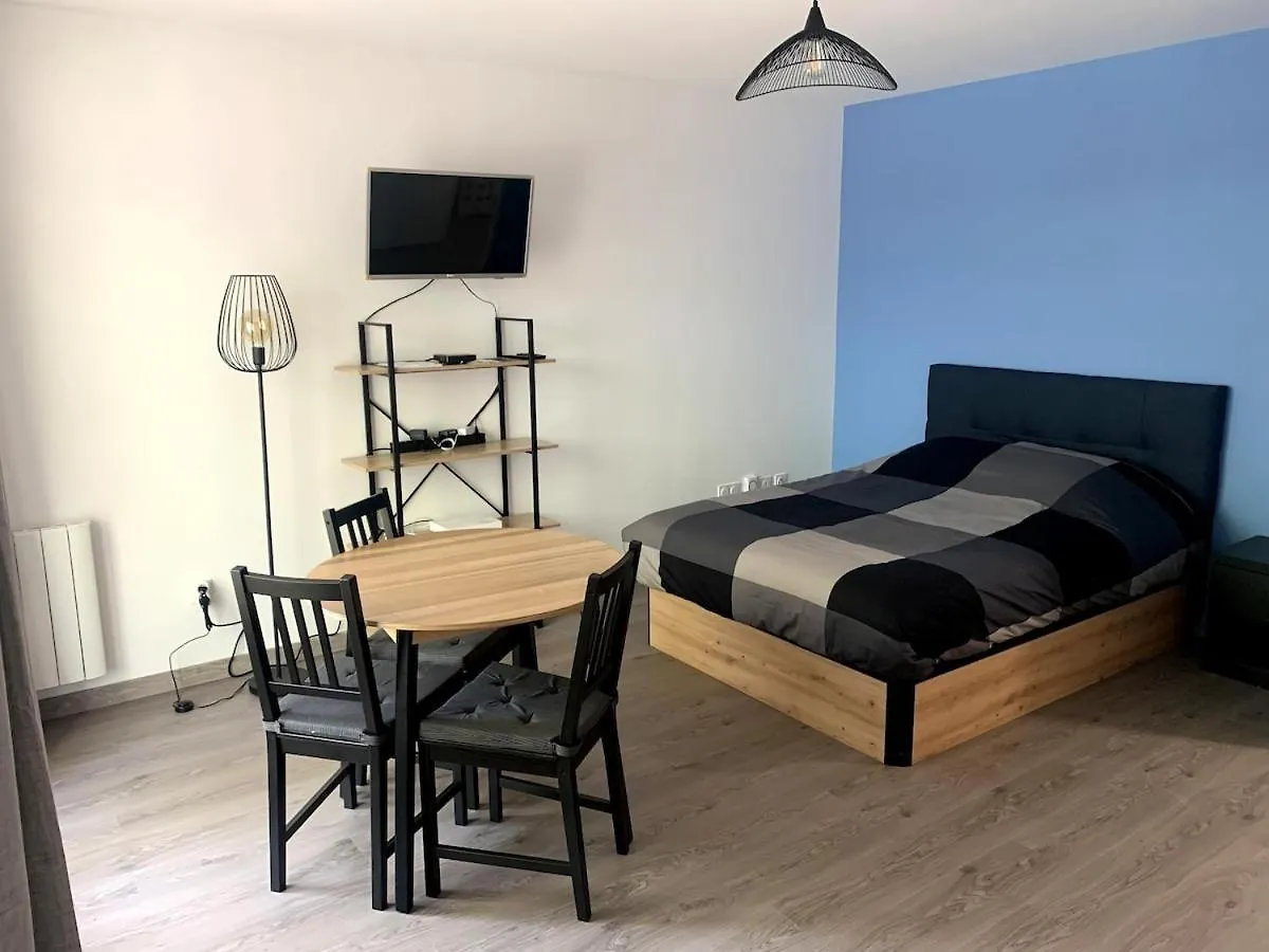 Appartement T1 Proche Aeroport Saint-Jacques-de-la-Lande